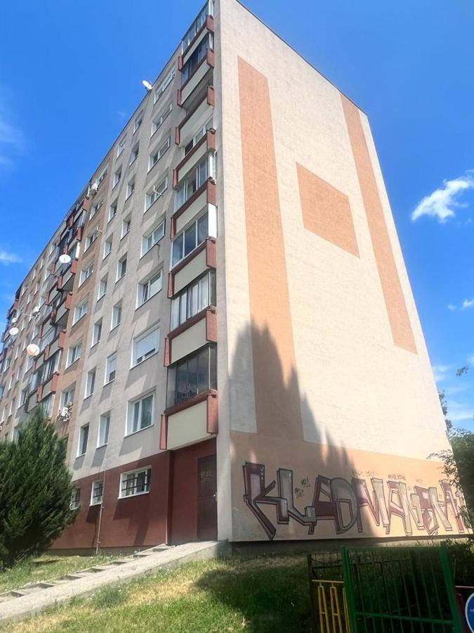 Apartman Solid, Bratislava Apartment Exterior foto