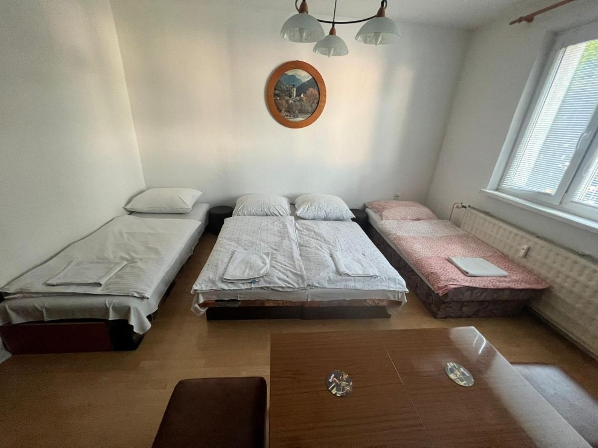 Apartman Solid, Bratislava Apartment Exterior foto